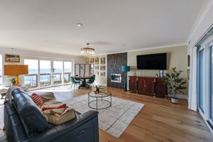 Sitting room- click for photo gallery